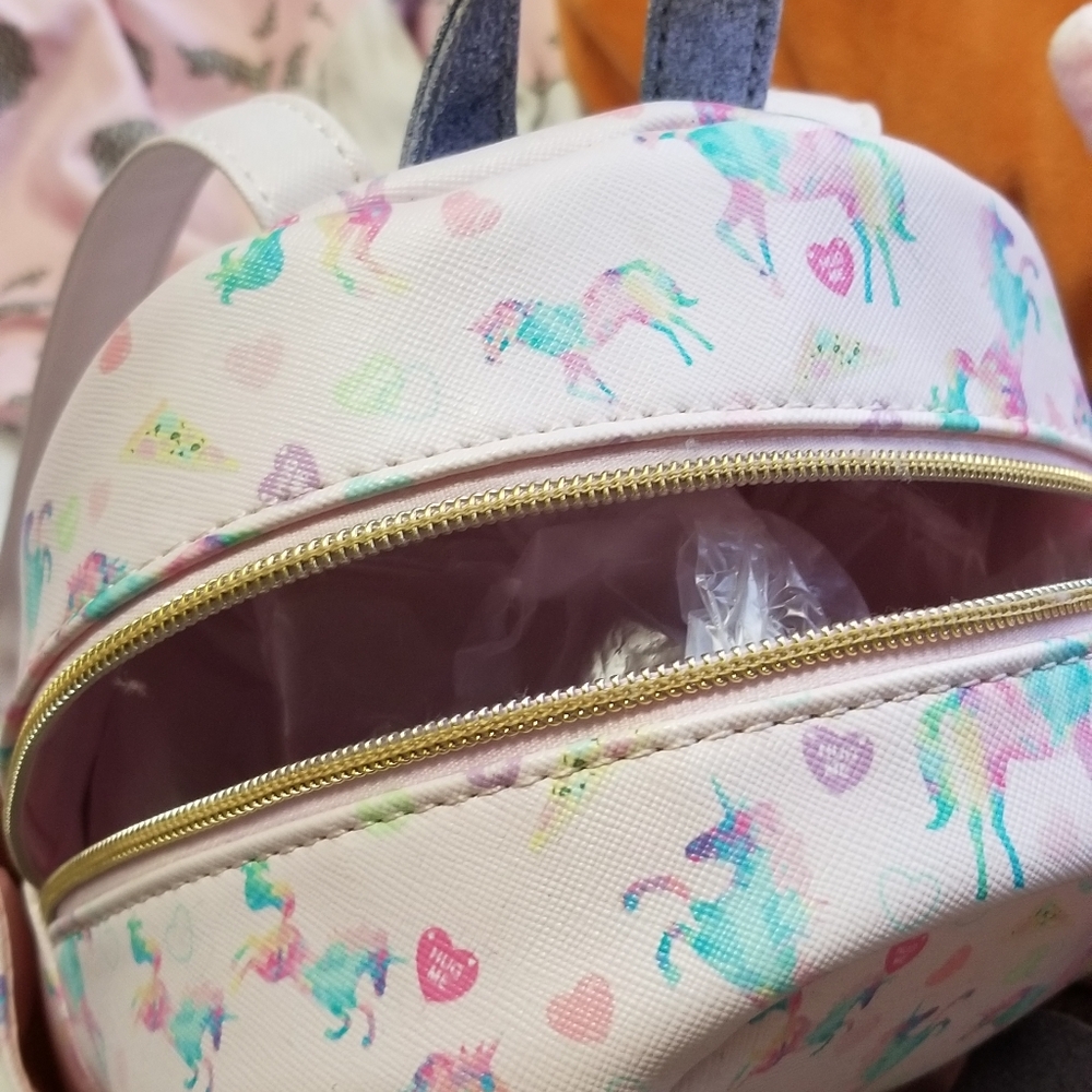 🎁SOLD🎁 Small Backpack - Picture 2 of 2